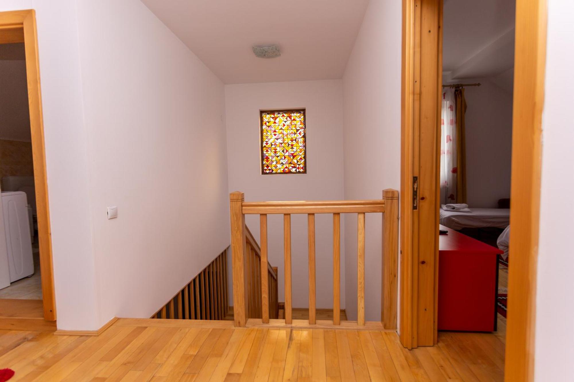 Casa Rumelia Paltineni エクステリア 写真